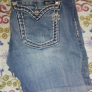 Miss Me Stretch Short